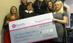 Monmouth lady golfers raise charity cash for St David’s Hospice Care
