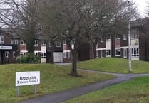 Houses to replace retirement home