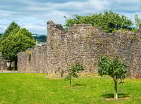 A castle and a totem pole on Sunday ramble