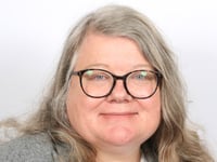 Senior Monmouthshire councillor resigns over Holocaust slurr