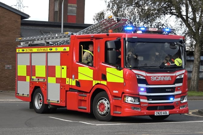 South Wales Fire and Rescue fire engine