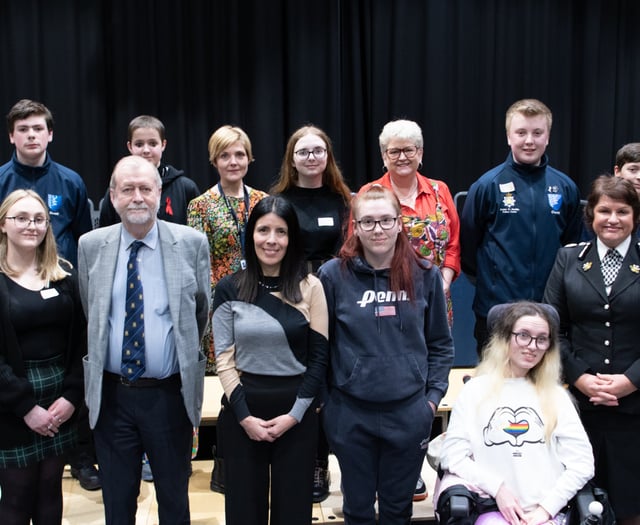 Youngsters quiz Gwent’s leaders