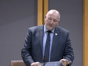 Peter Fox slams the prospect of the four-day-work-week