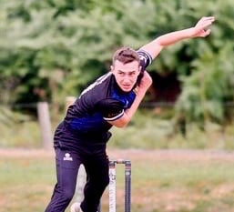 Usk leave Wanderers wondering what hit them