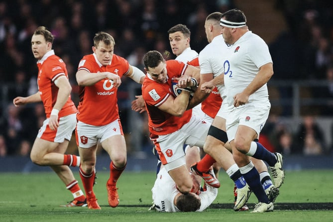 Goytre-based George North meets a solid English defence. 