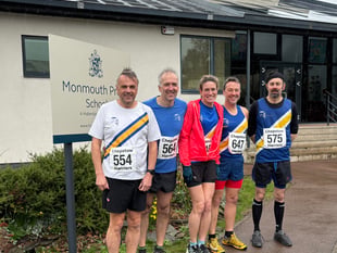 Runners rise to the challenge of the Kymin Winter Hill race