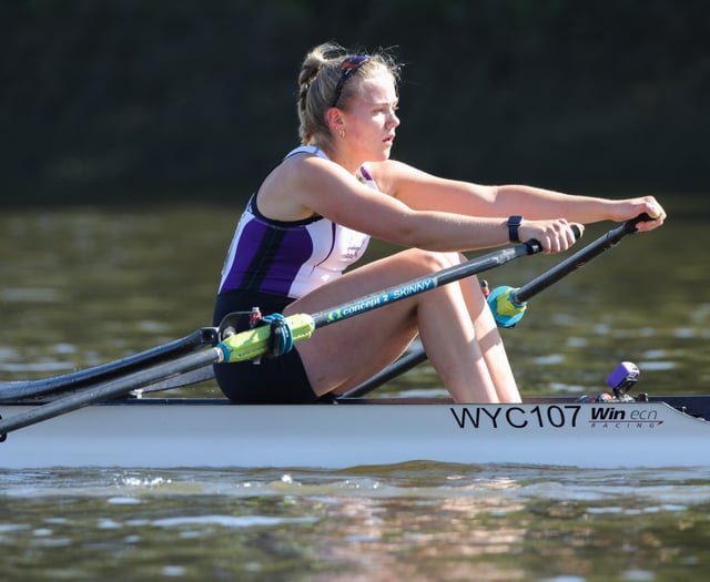Violet battles to bronze in Munich