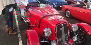 Wye vintage car rally takes in the sights