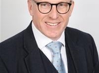 Councillor resigns position