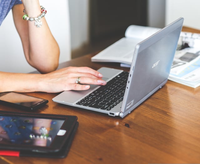 Council awards AccXel £20,000 to deliver digital skills training