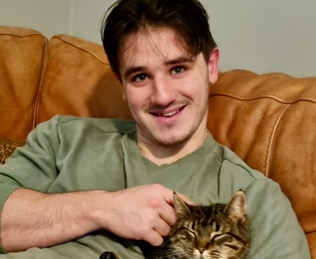 Tribute to biker, 20, who 'sprinkled stardust'