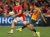 Plumtree steps up for Wales at No 8