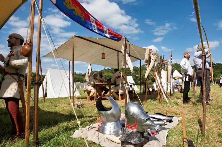 Showing the type of armour used in battle