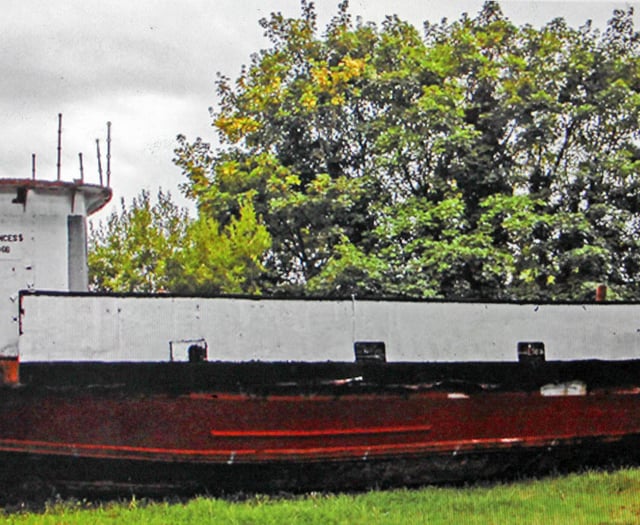 Shipyard homes go ahead despite historic ferry fears