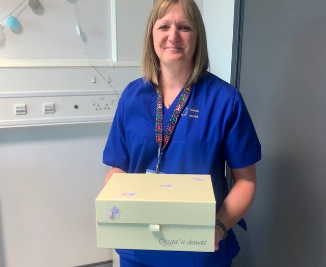 Midwife praises  memory boxes for families experiencing baby loss