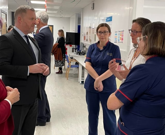 'Disappointing' rise in NHS waiting times in Wales