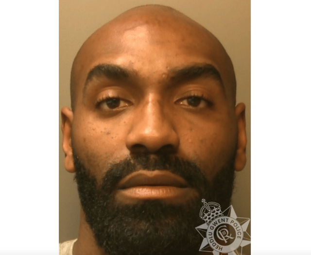 Text bomb crack cocaine dealer jailed for 3 1/2 years