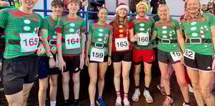 Santa Fun Run raises bumper £906 for Bridges