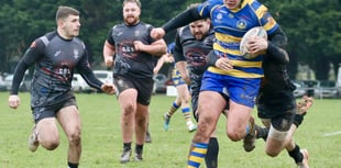 Mon squeezed out in 2025 opener