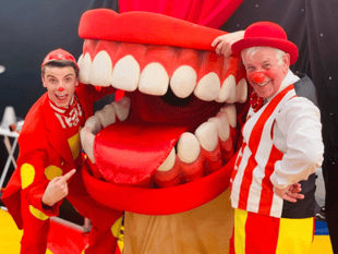 Clowning around with Cartoon Circus Live!