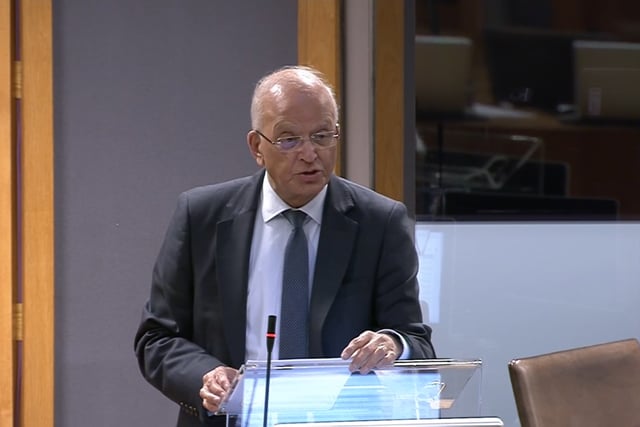 Senedd criticises slow fire reform