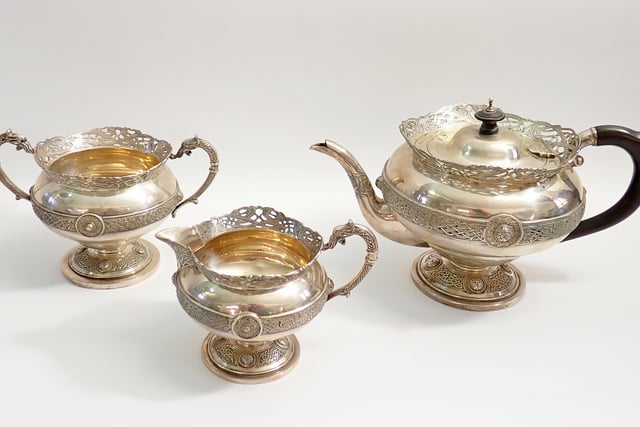 Smiths Auction Rooms ready for May sale