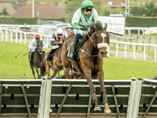 Lacey lands two more winners over jumps 