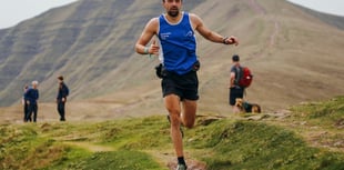 Stellar Dellar takes Cribyn fell race 