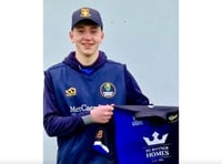 Usk see off Aber after 131-run opening stand