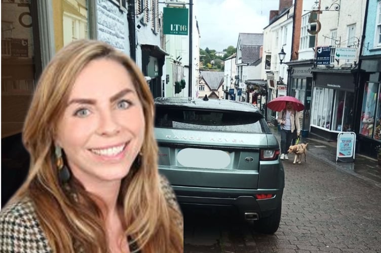 Cllr Lisa Dymock\'s car parked on St Mary Street in Chepstow where access is only allowed for vehicles loading or unloading.
