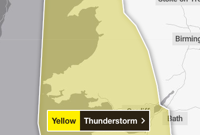 Wales set to be hit by thunderstorm
