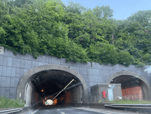 Crash on A40 near Gibraltar tunnels