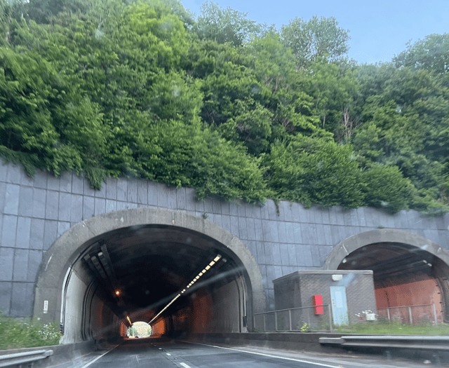 Crash on A40 near Gibraltar tunnels