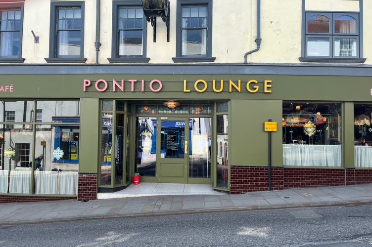 Pontio Lounge, Chepstow