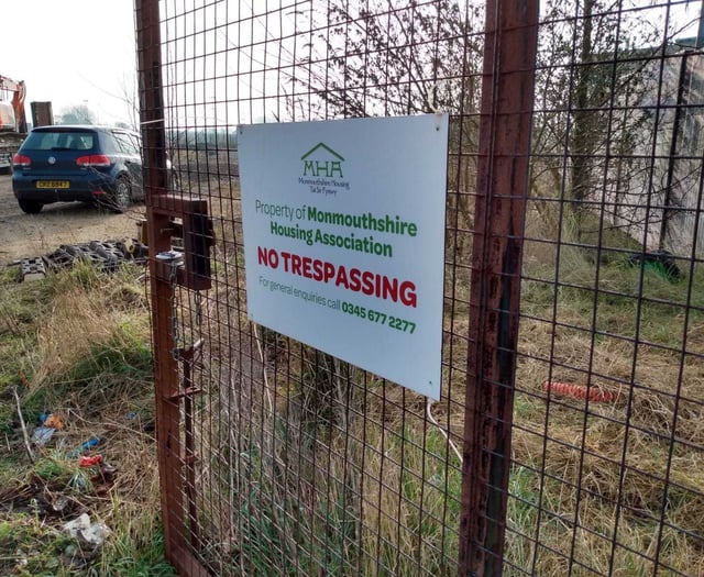 Homes for former Caldicot school site