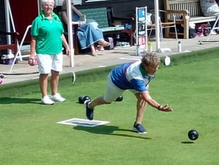 Bowlers go down to the wire at Chepstow