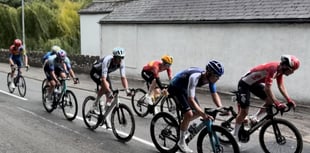 WATCH: The Tour of Britain roars through Abergavenny's Ross Road
