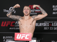 Mason 'the Dragon' Jones zaps Zulu Warrior in UFC