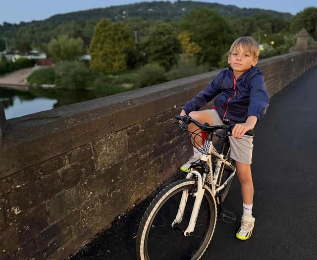 Ukrainian boy's bike replaced in Monmouth