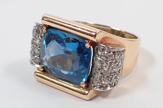 Pick up a unique gift in time for Christmas at Smiths November sale