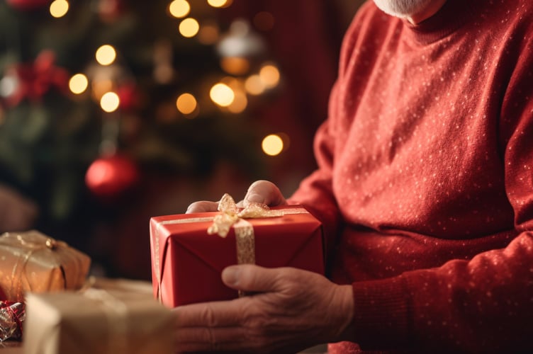 Age Cymru Network has launched its Christmas campaign to combat loneliness