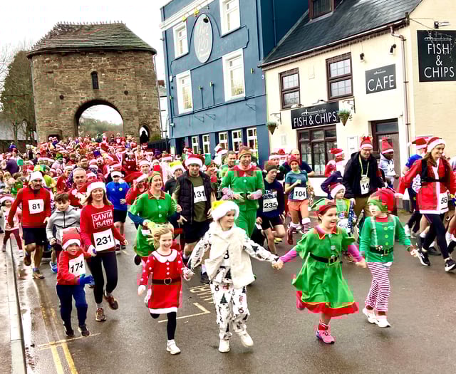 It's yo-ho-go for Santa fun runners!
