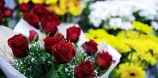 Money expert warns against experience gift vouchers