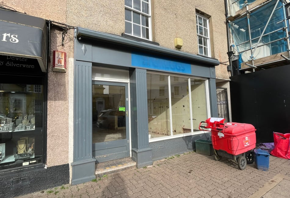 Popular bakery will not be re-opening after flood damage