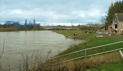 Onlookers tried to save young woman in River Wye tragedy 