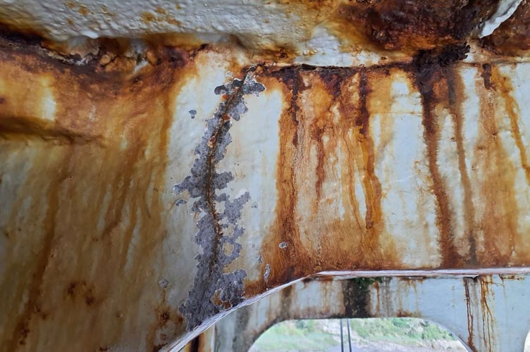 A new defect detected on pier four of the bridge.