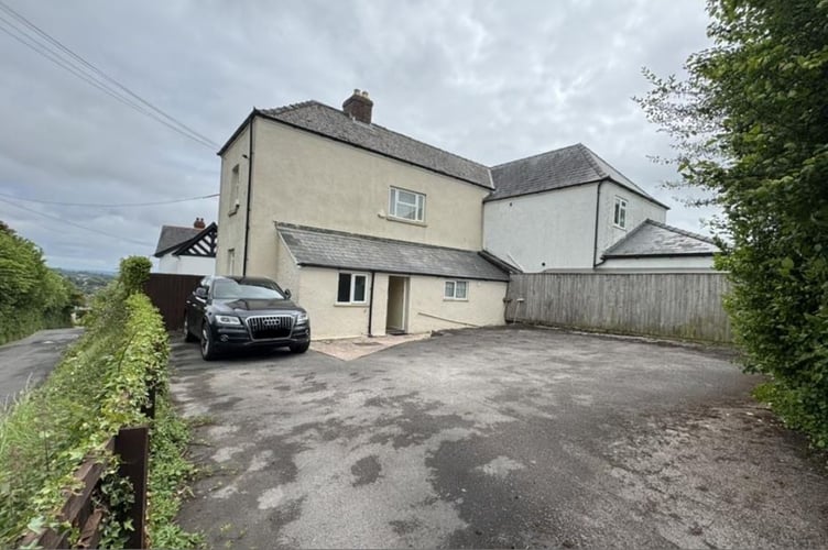 The Lookout Mounton Road, Chepstow. 